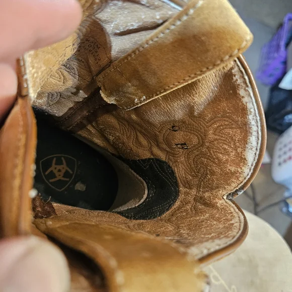 Ladies Faux Ostrich Print Ariat Fatbaby Boots - Picture 5 of 10